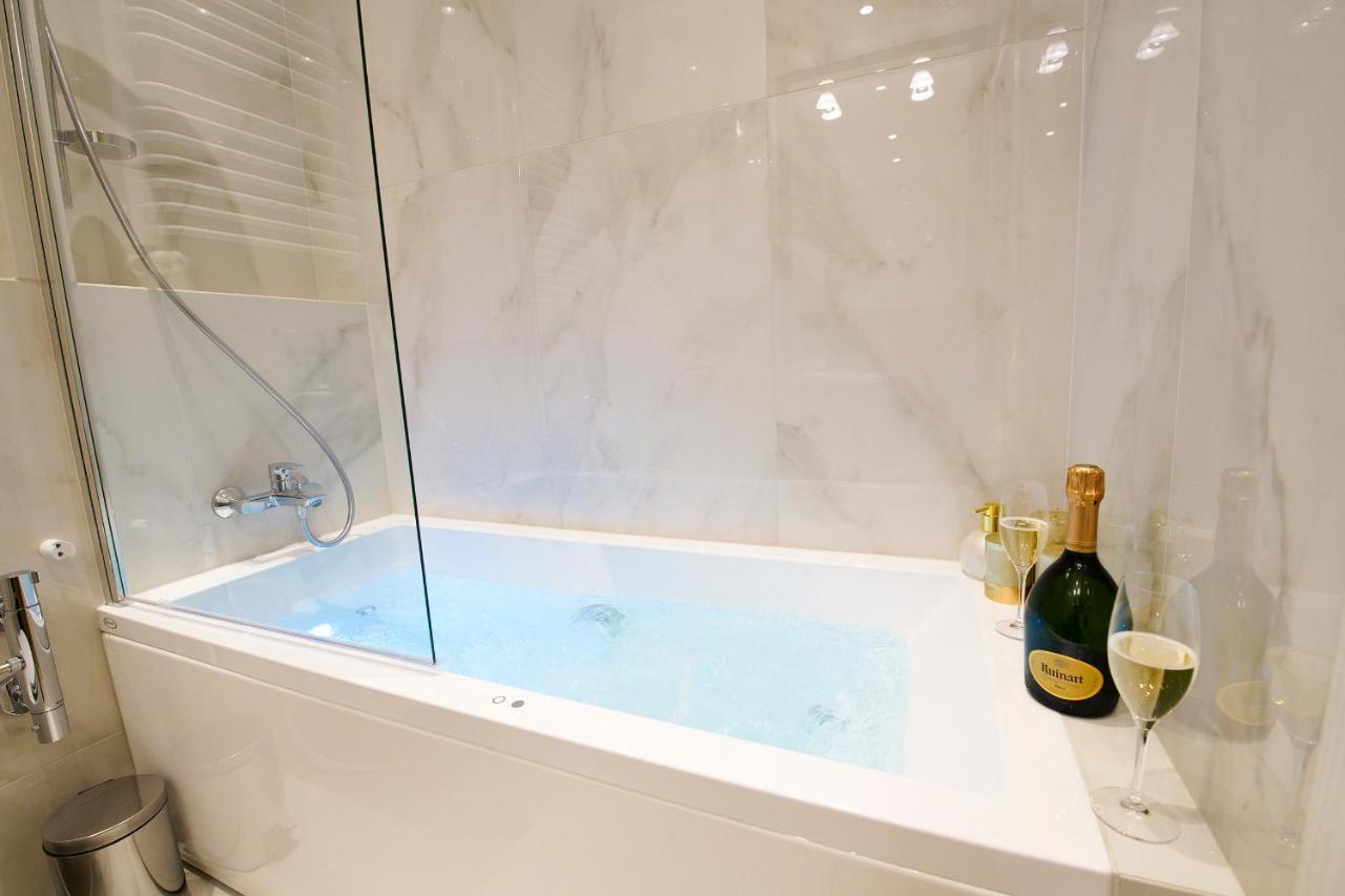 Jacuzzi Spa Prestige คราคูฟ ภายนอก รูปภาพ