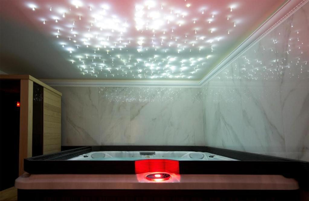 Jacuzzi Spa Prestige คราคูฟ ภายนอก รูปภาพ