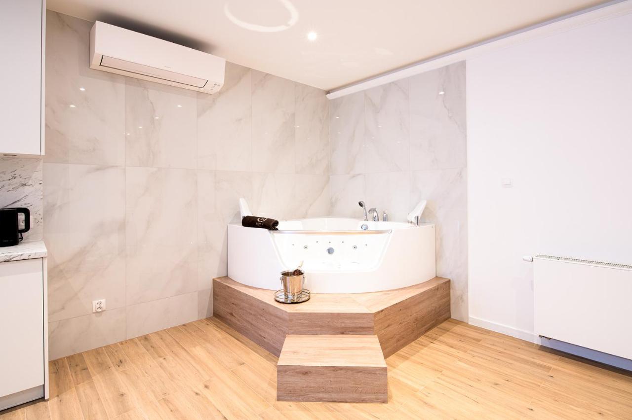 Jacuzzi Spa Prestige คราคูฟ ภายนอก รูปภาพ